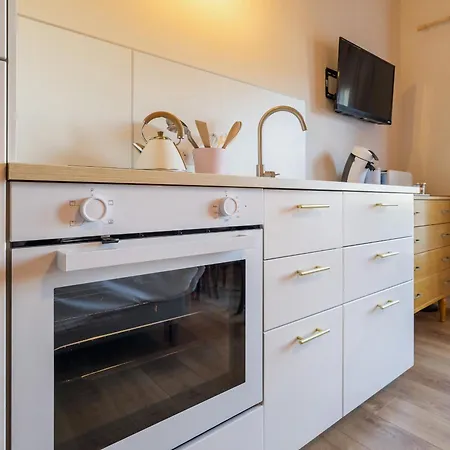 Boheme Avec Terrasse Et Parking, A Proximite De Planete Sauvage - Fr-1-306-1305 * Port-Saint-Père