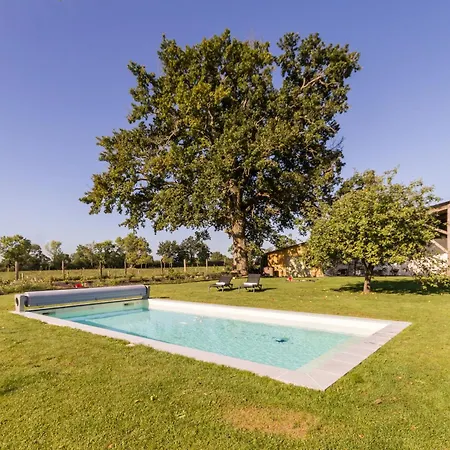 Holiday home Boheme Avec Terrasse Et Parking, A Proximite De Planete Sauvage - Fr-1-306-1305 *
